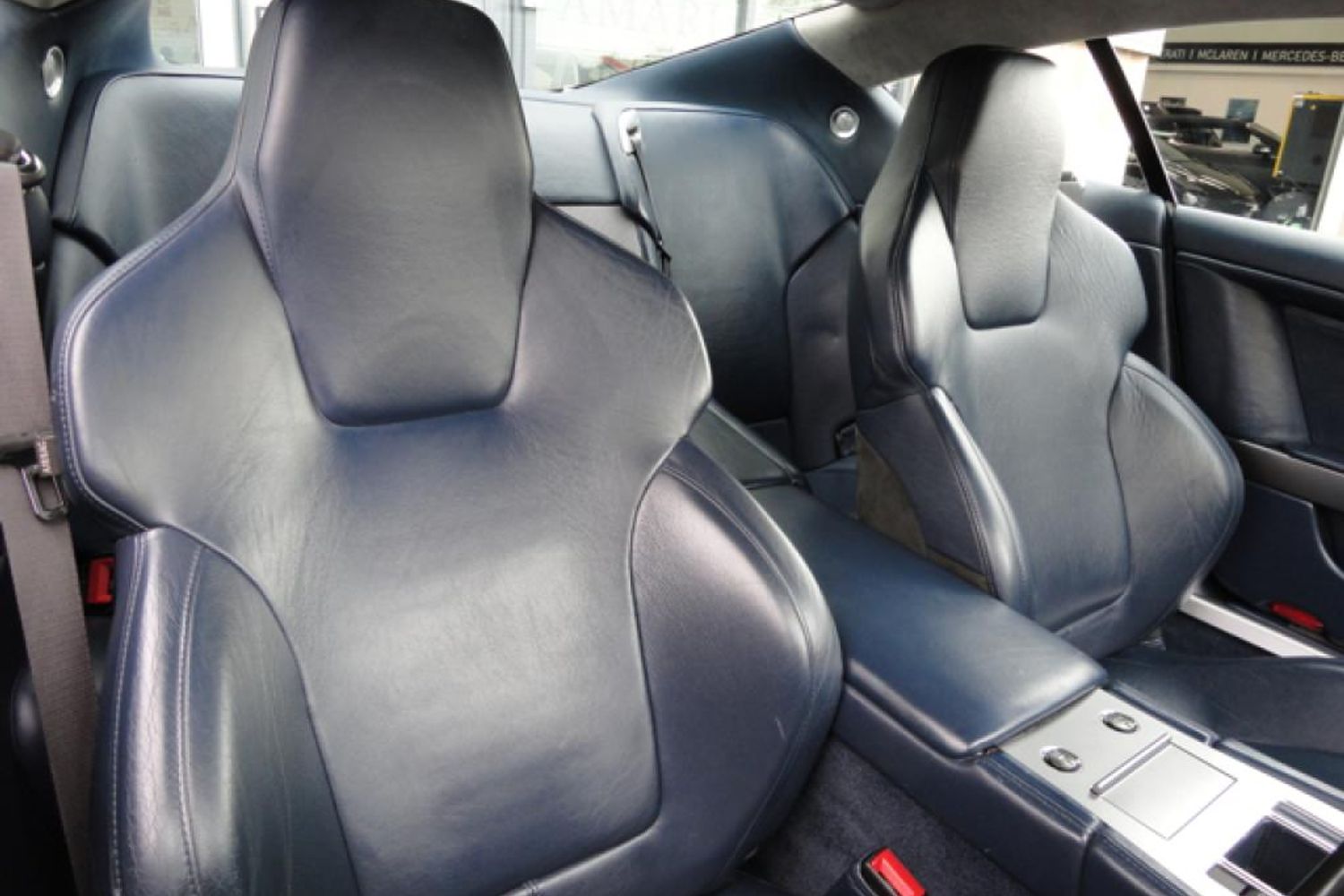 ASTON MARTIN DB9 COUPE V12 Touchtronic Auto