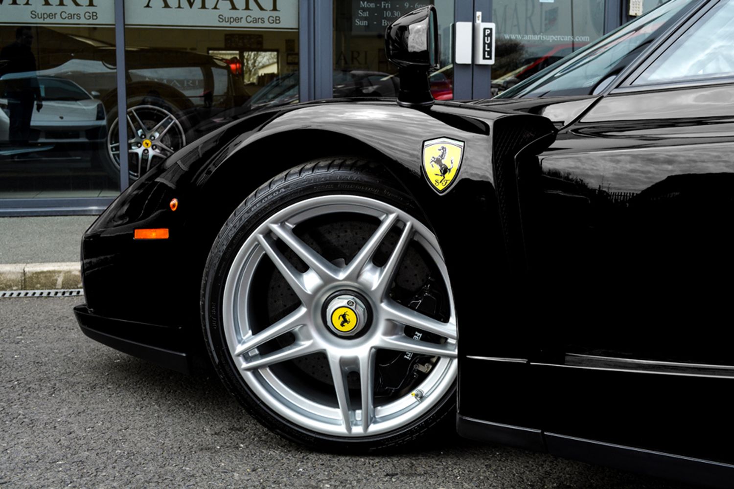 FERRARI Enzo Sheikh Amari's Personal Collection