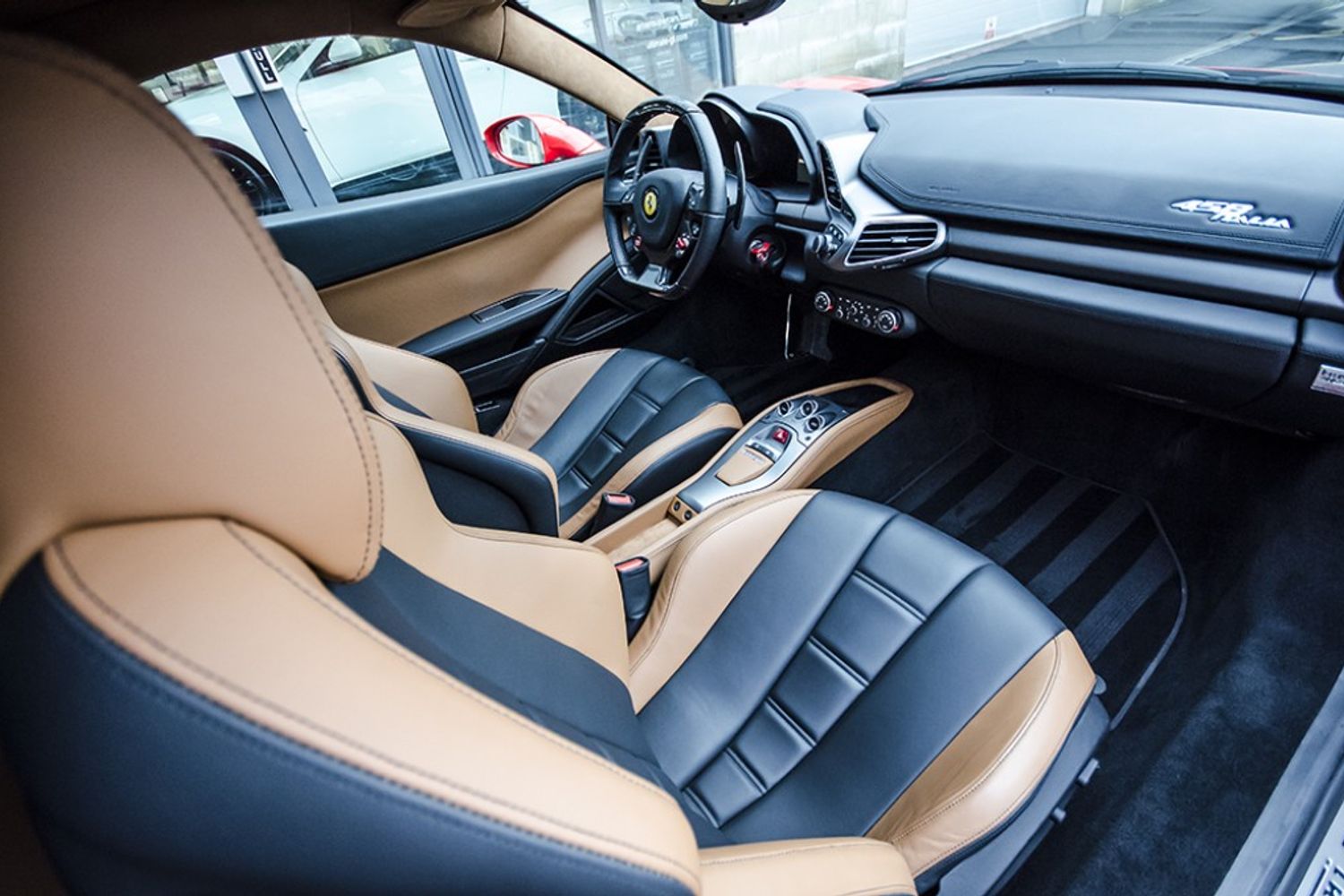 FERRARI 458 Italia LHD