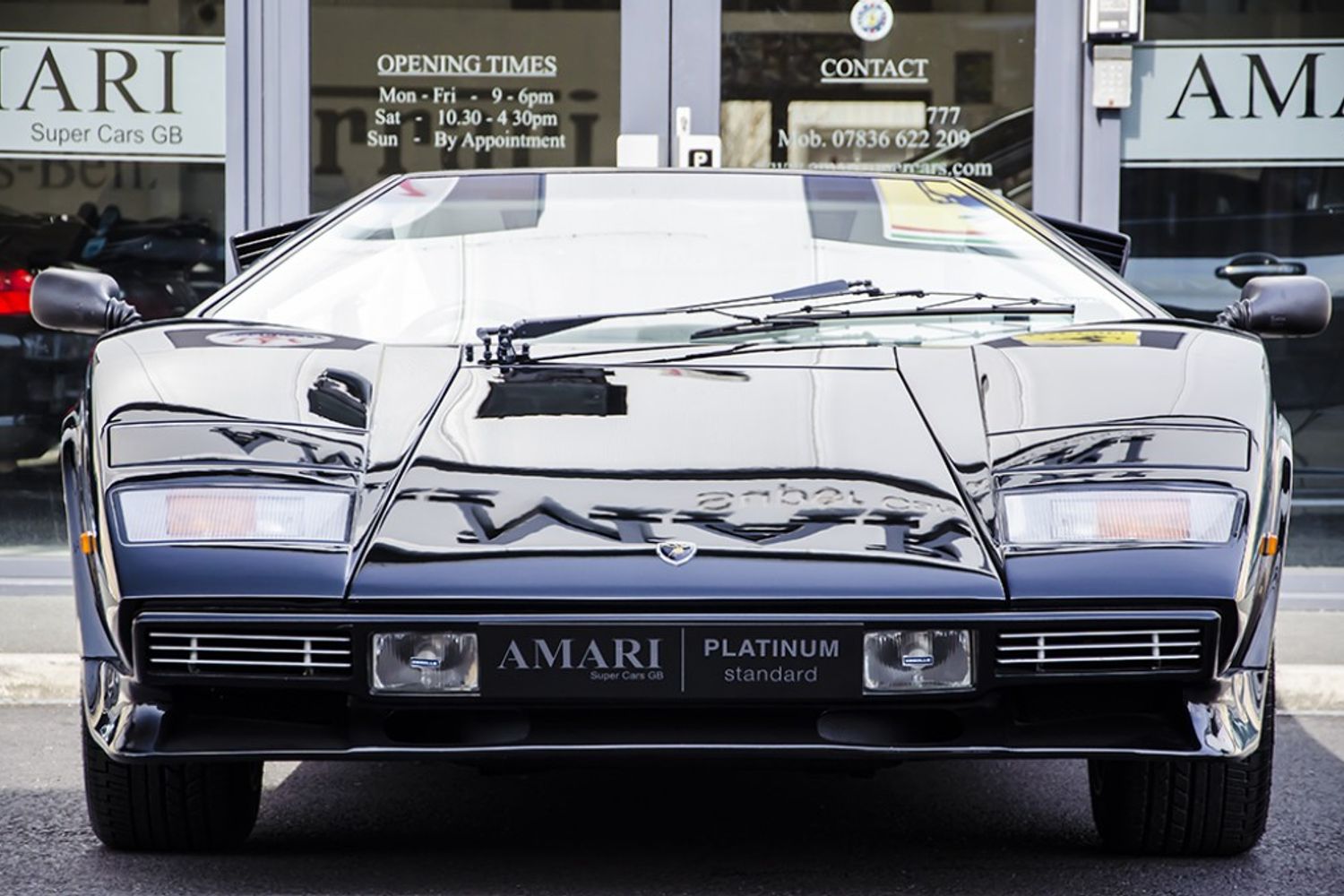 LAMBORGHINI COUNTACH 5000S