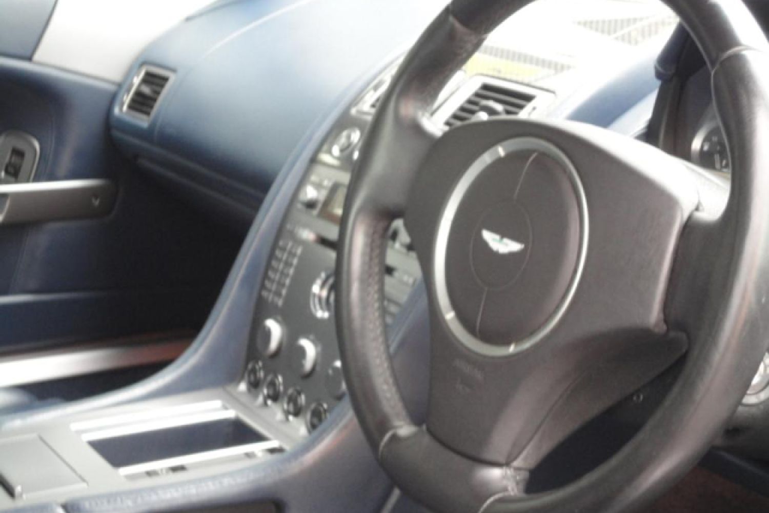 ASTON MARTIN DB9 COUPE V12 Touchtronic Auto