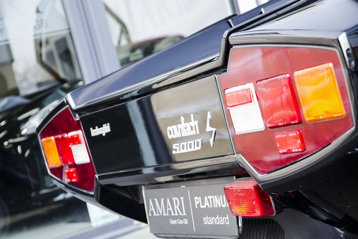 LAMBORGHINI COUNTACH 5000S