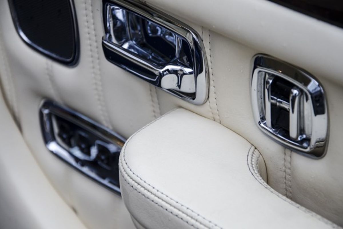 BENTLEY Brooklands Mulliner R