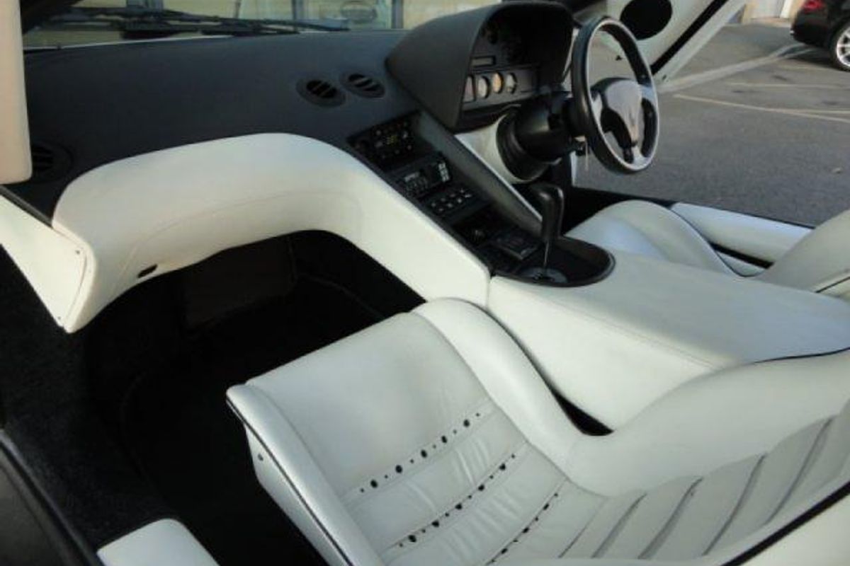 LAMBORGHINI DIABLO