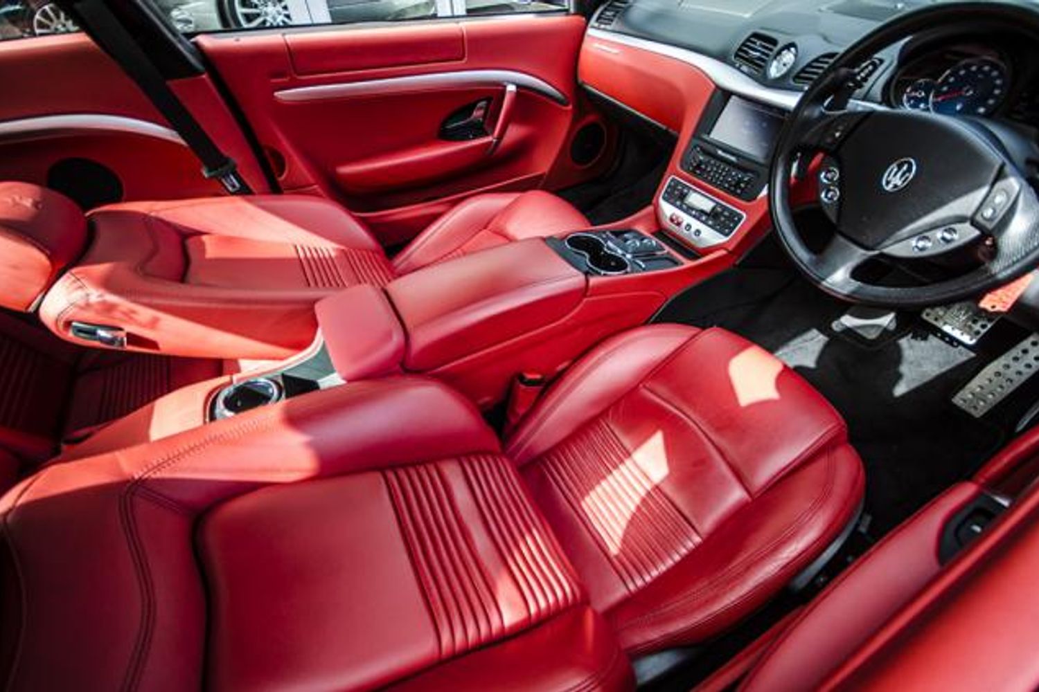 MASERATI GRANTURISMO COUPE V8 S MC Shift