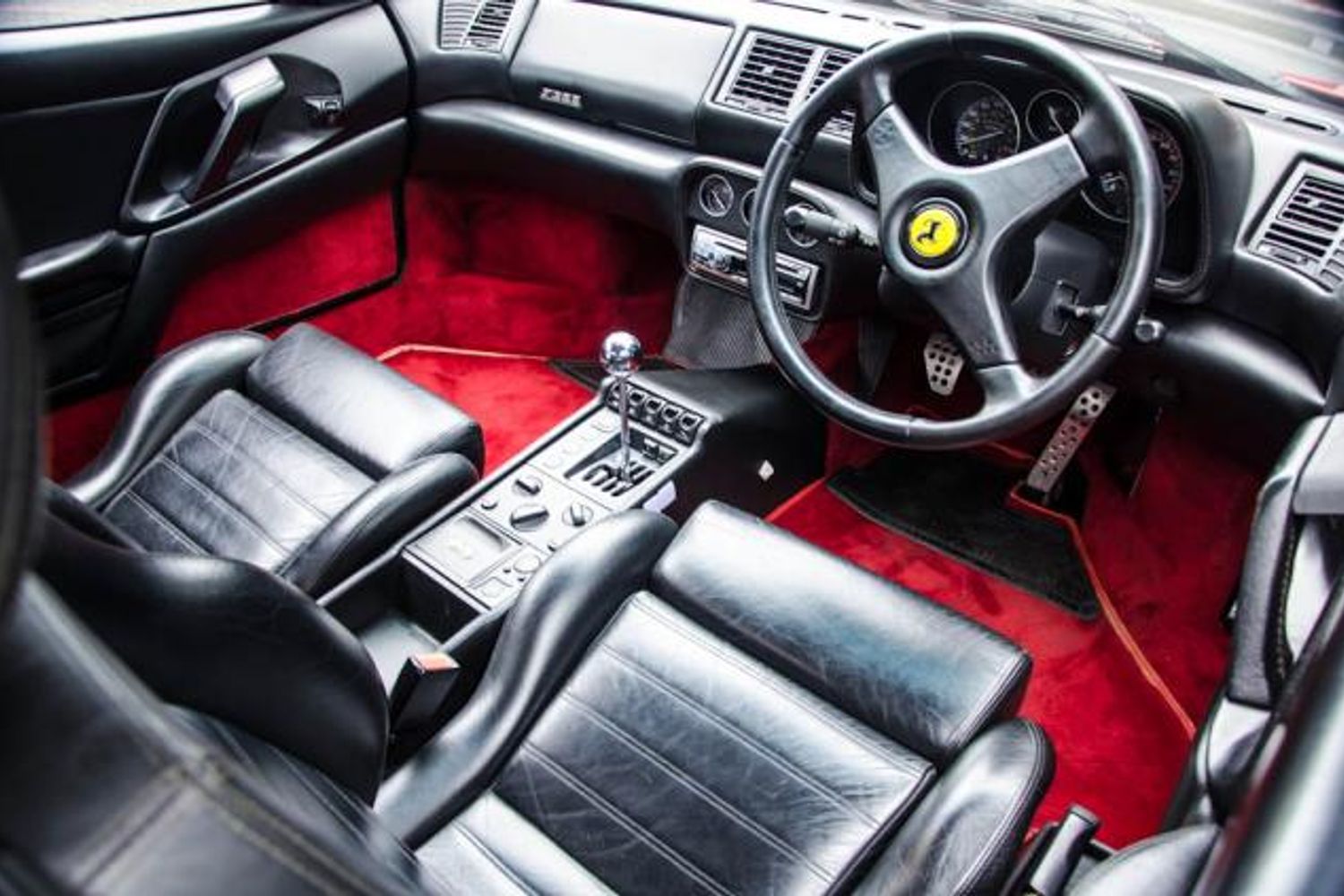 FERRARI F355 COUPE Berlinetta