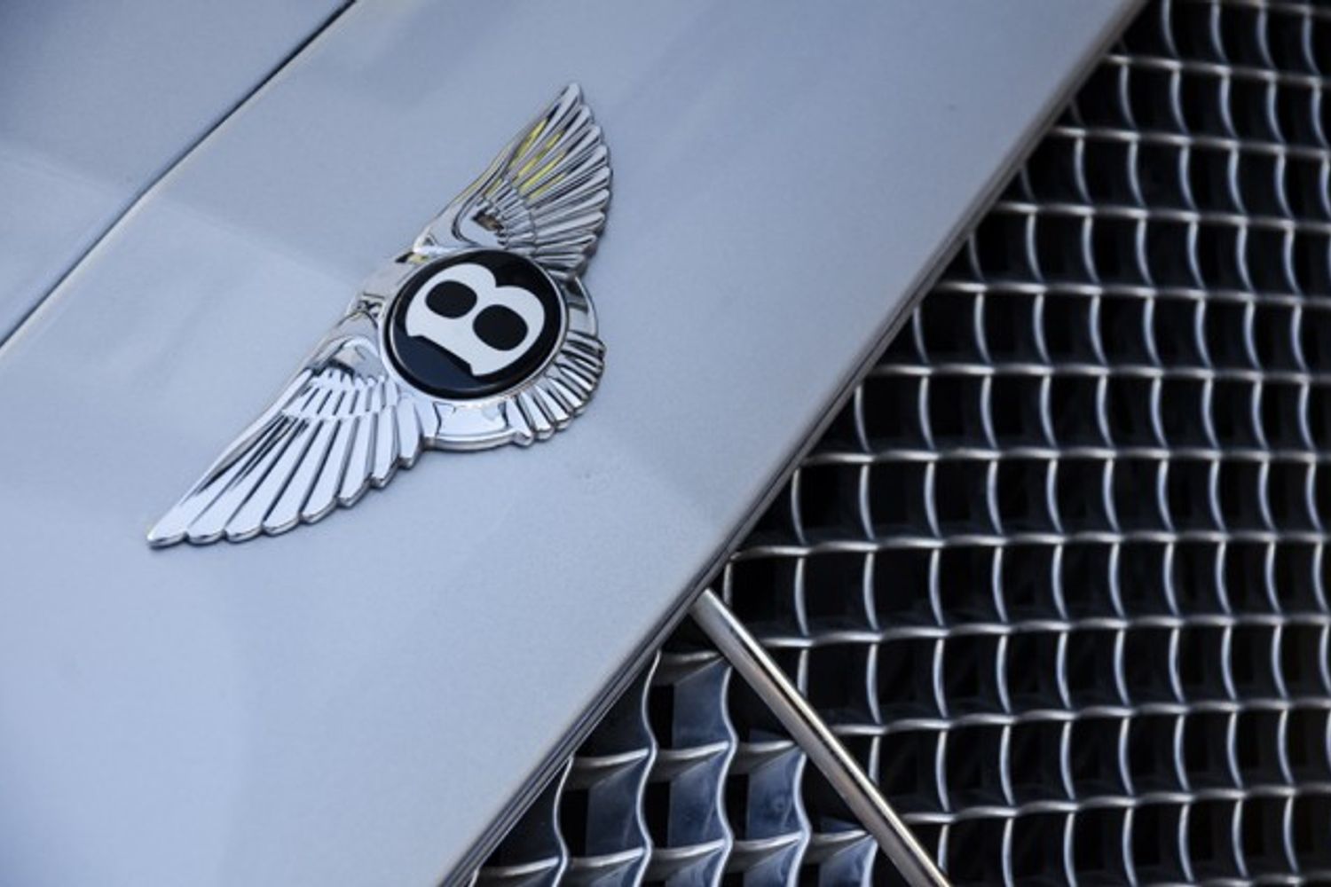 BENTLEY CONTINENTAL FLYING SPUR SALOON 6.0 W12 Auto