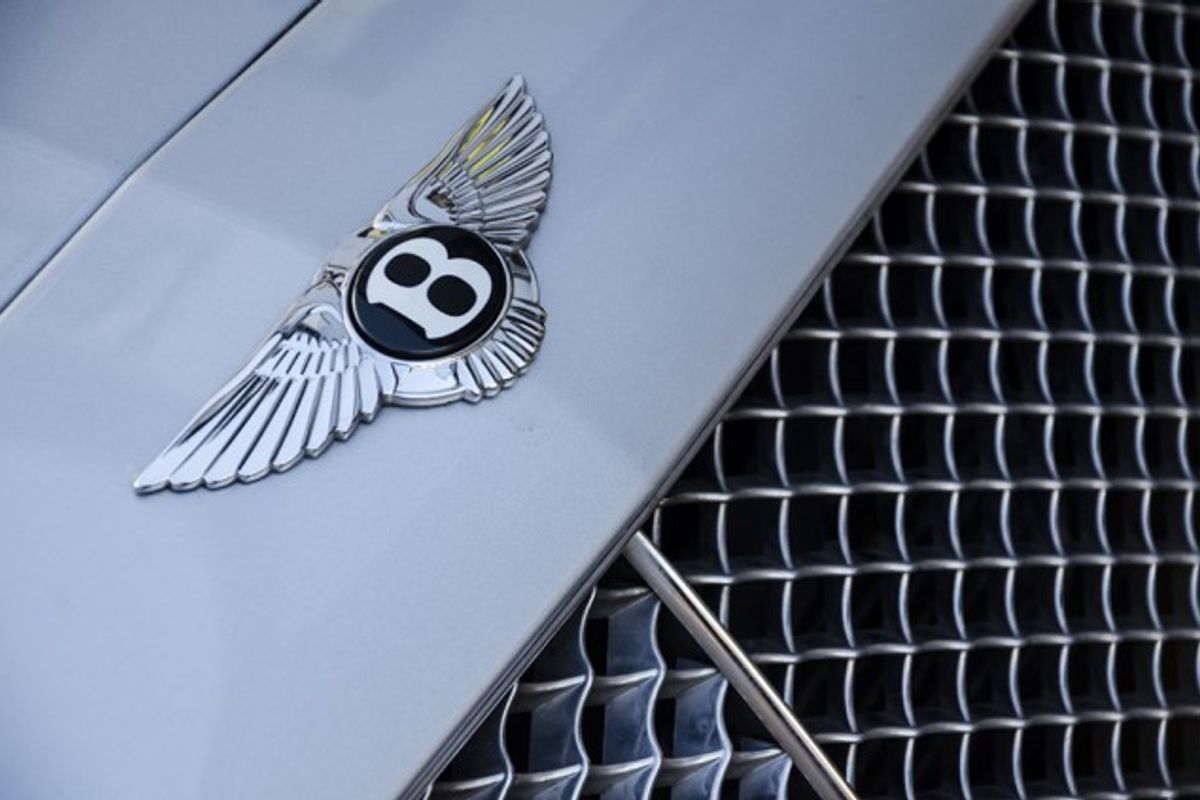 BENTLEY CONTINENTAL FLYING SPUR SALOON 6.0 W12 Auto