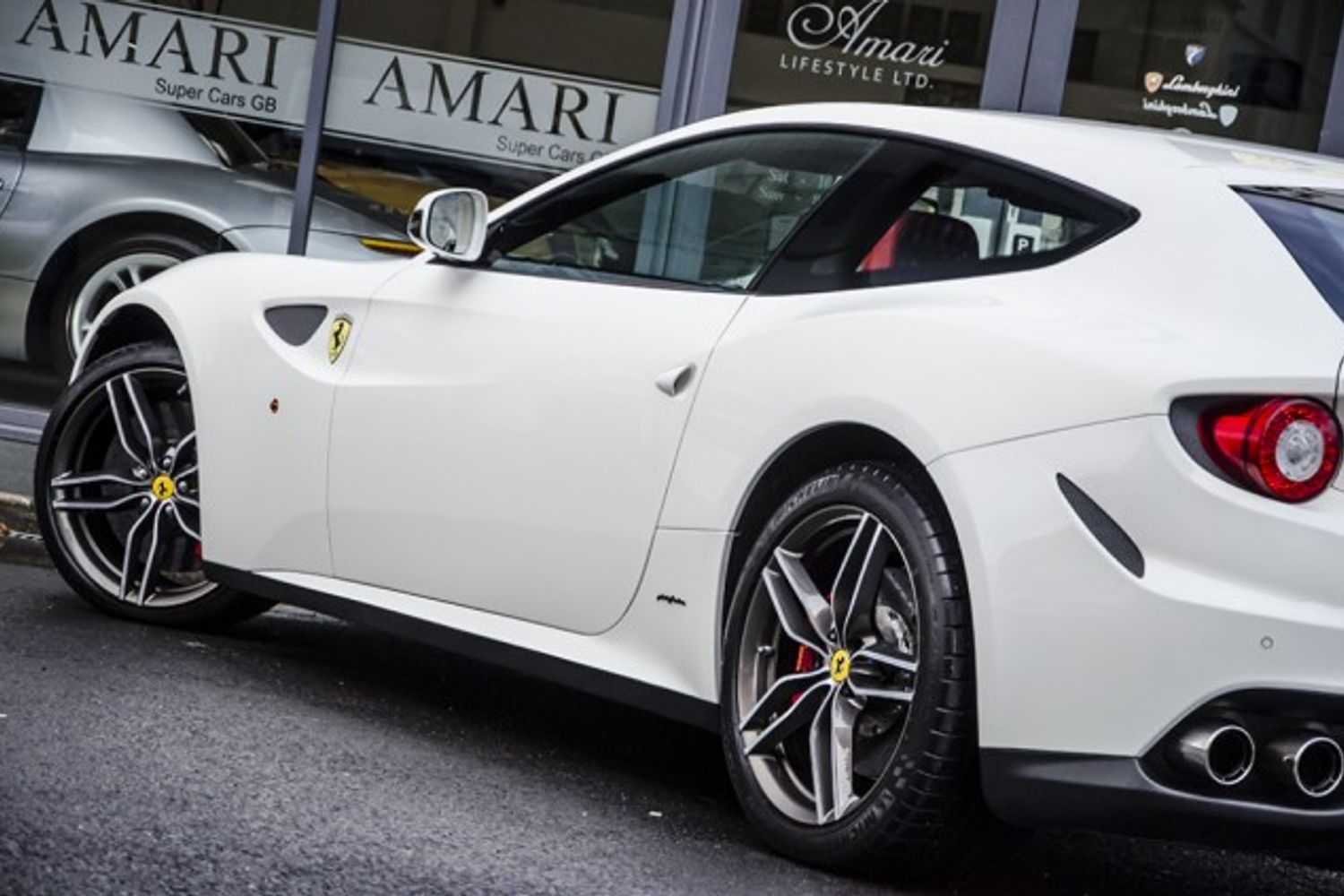 FERRARI FF 2dr Auto
