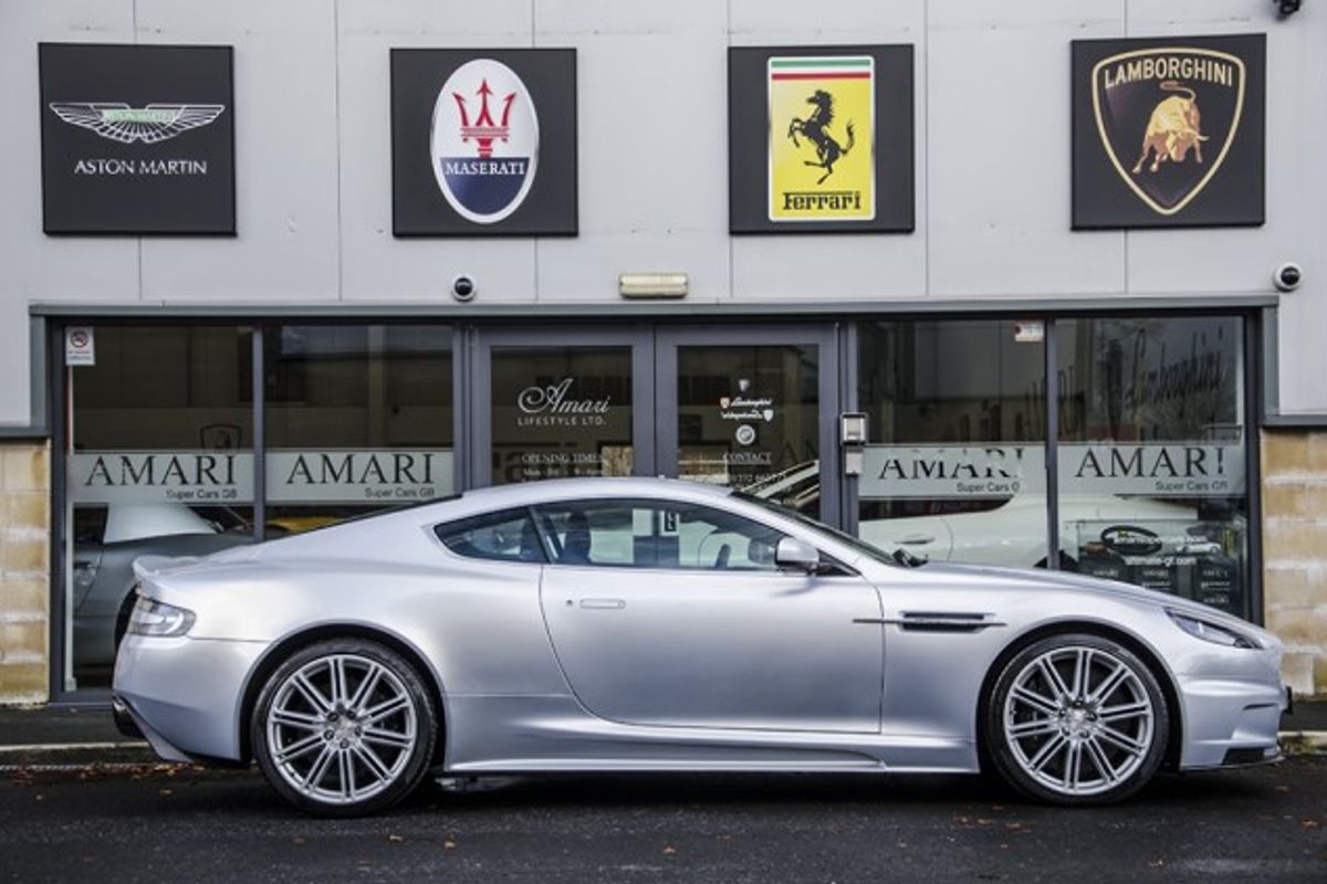 ASTON MARTIN DBS COUPE V12