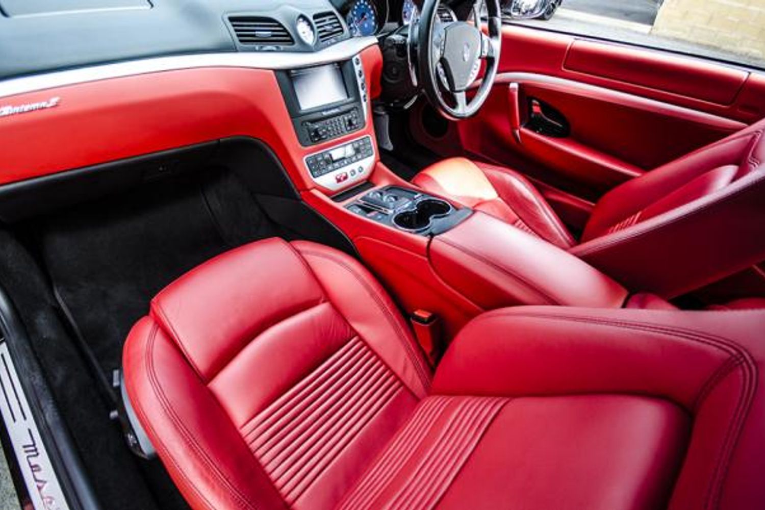 MASERATI GRANTURISMO COUPE V8 S MC Shift