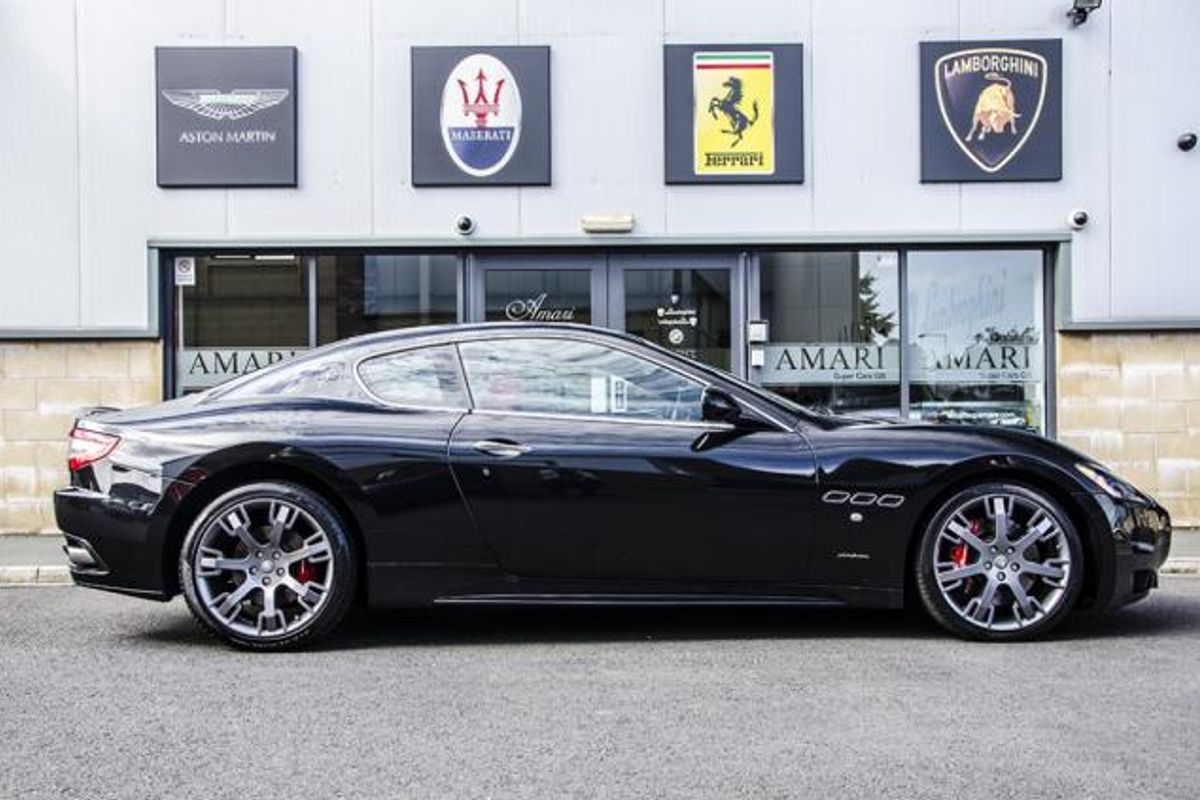 MASERATI GRANTURISMO COUPE V8 S MC Shift