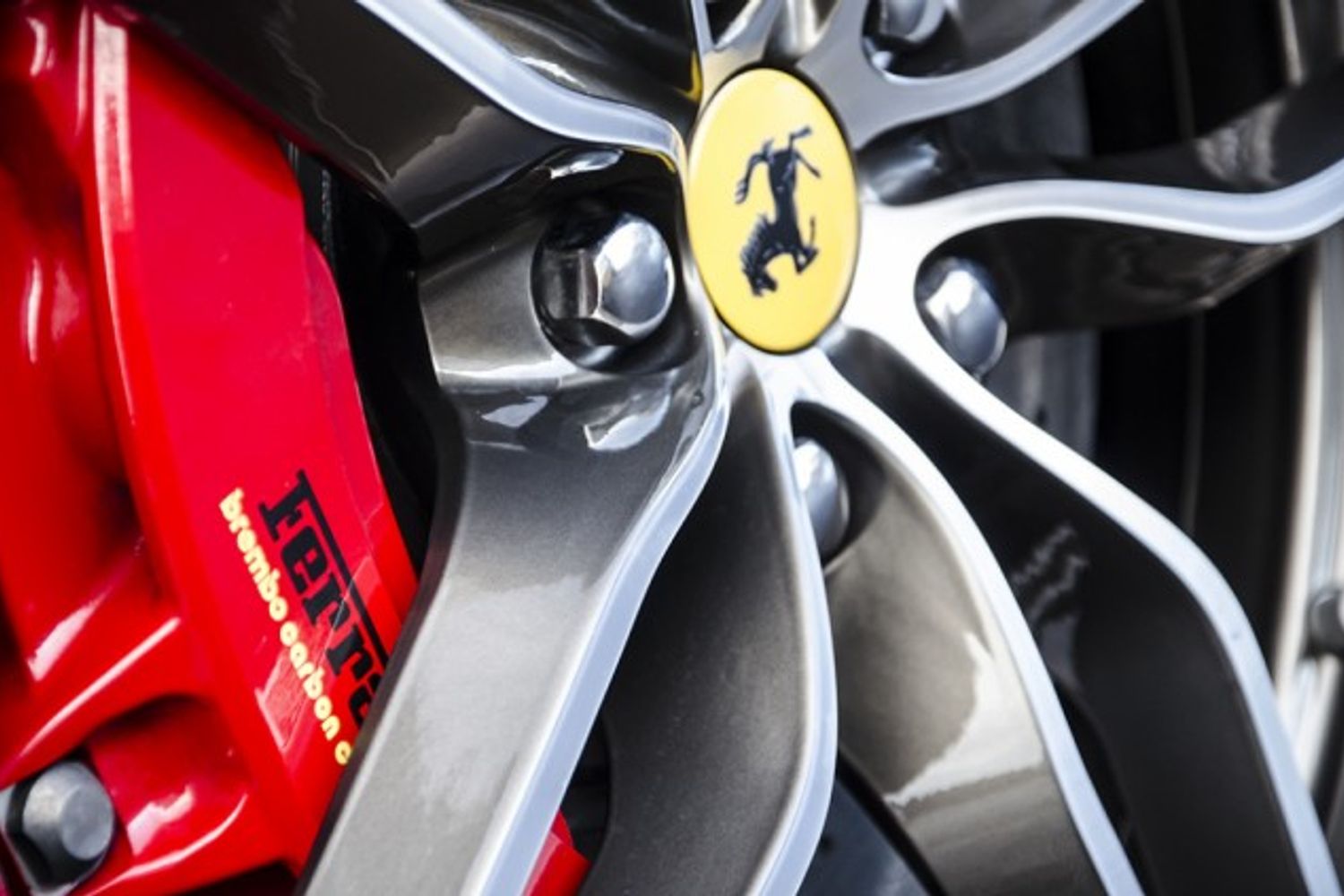 FERRARI FF 2dr Auto