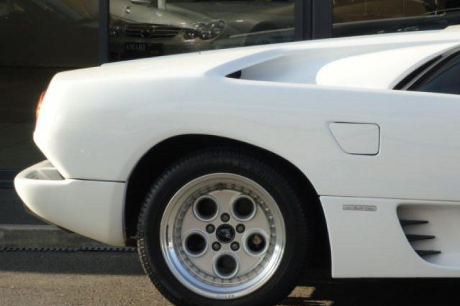 LAMBORGHINI DIABLO
