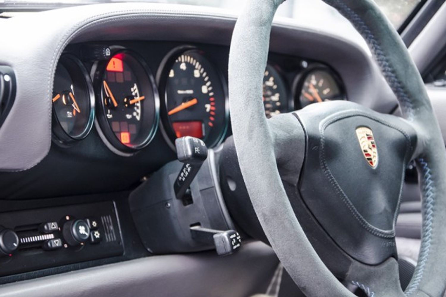 PORSCHE 993 Turbo - Full S Spec