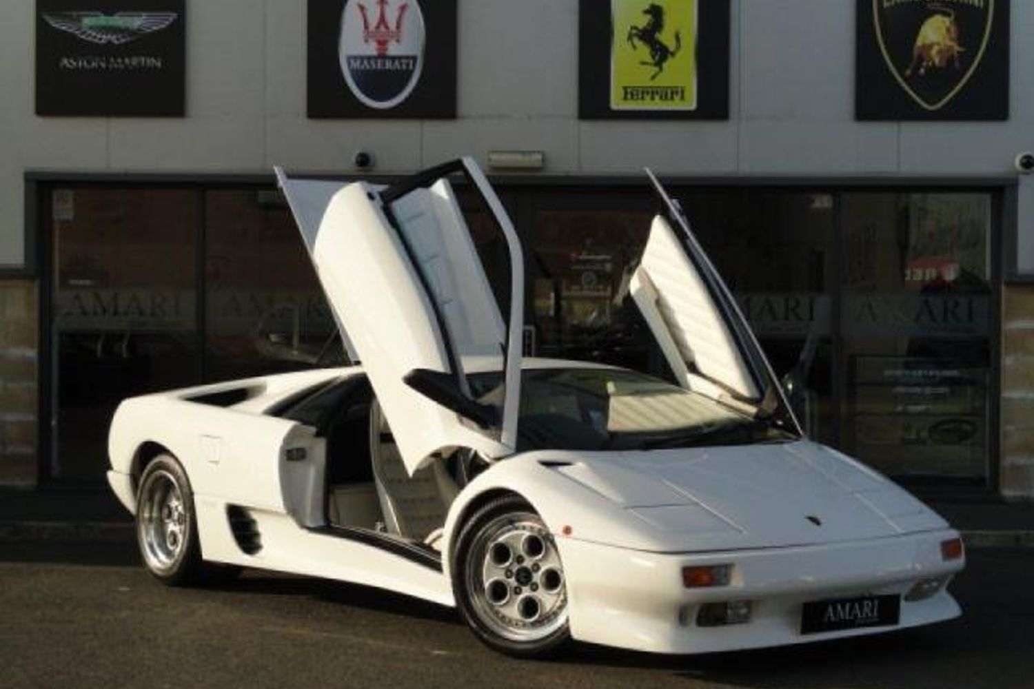 LAMBORGHINI DIABLO