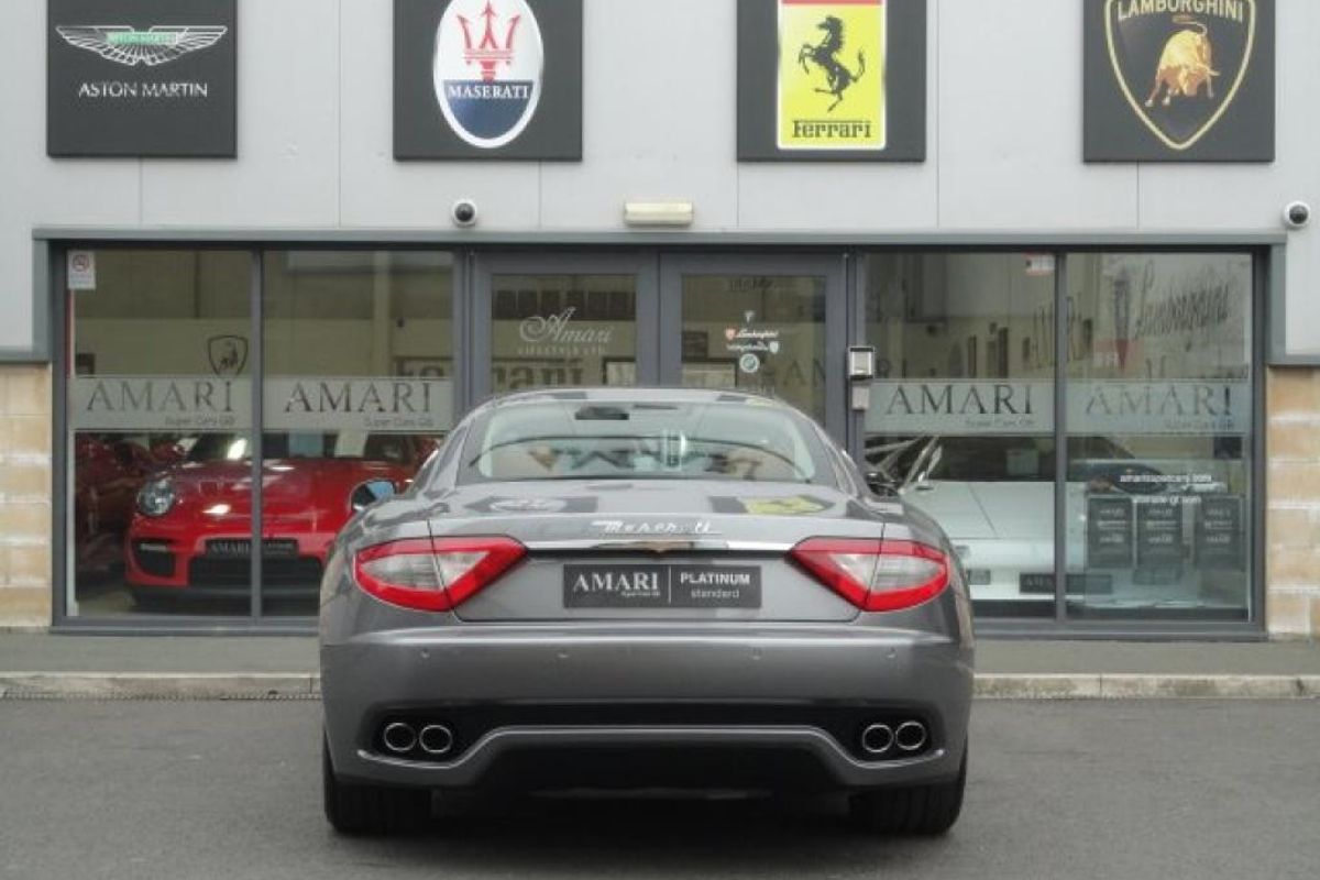 MASERATI GRANTURISMO COUPE V8 Auto