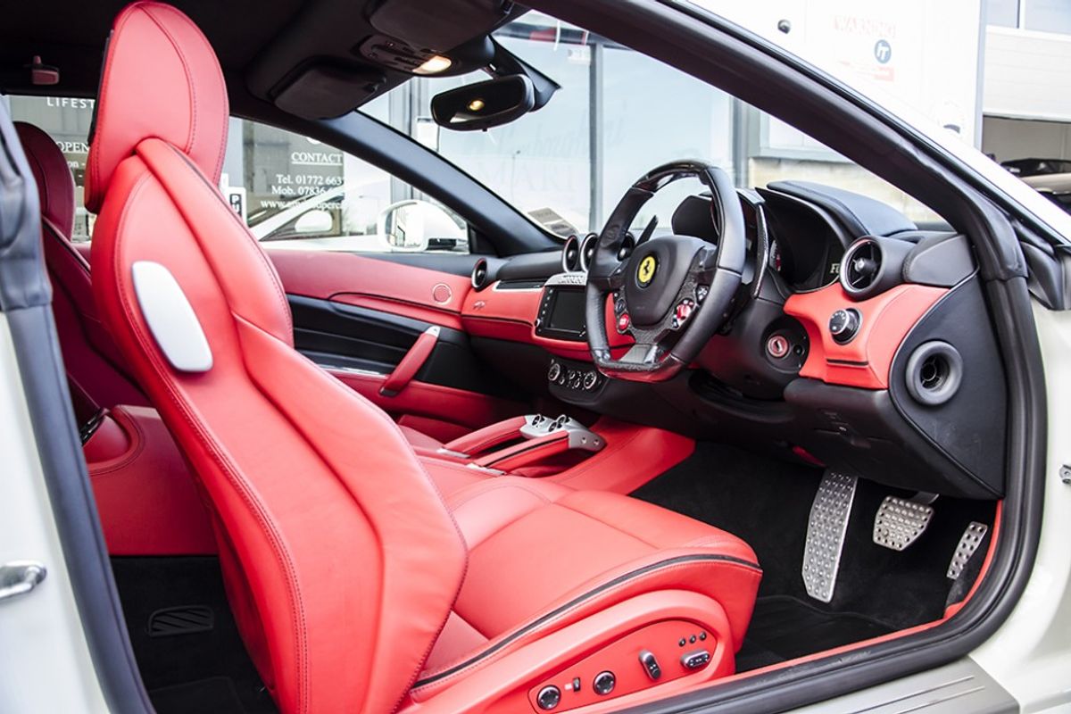 FERRARI FF 2dr Auto