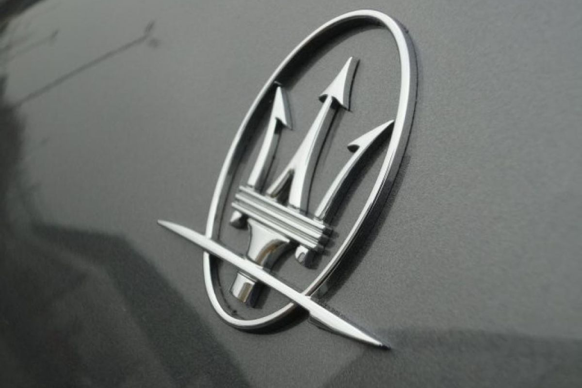 MASERATI GRANTURISMO COUPE V8 Auto