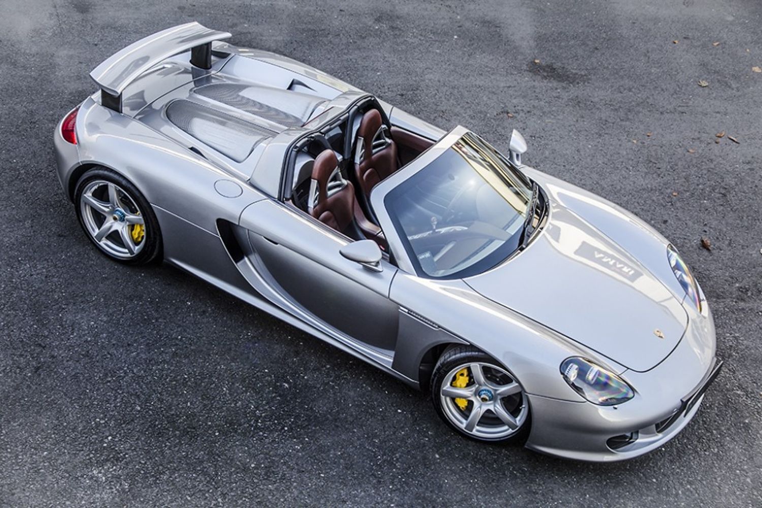 PORSCHE Carrera  GT