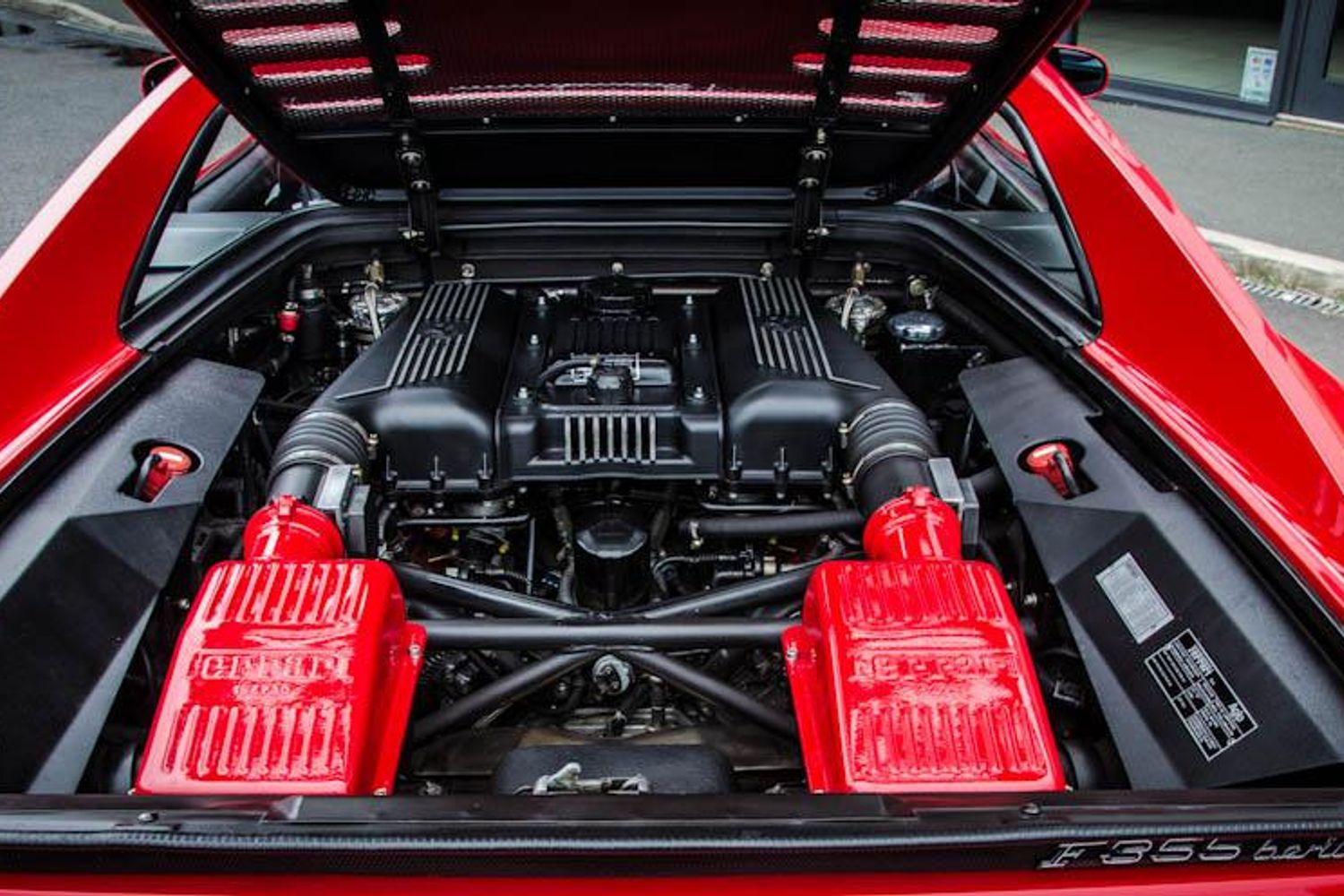 FERRARI F355 COUPE Berlinetta