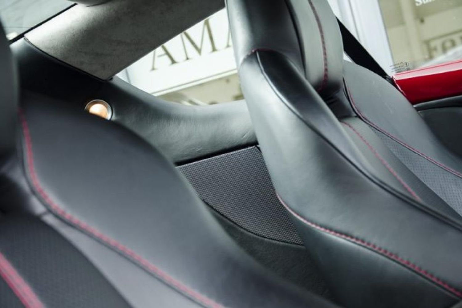 ASTON MARTIN DB9 COUPE V12 Touchtronic Auto