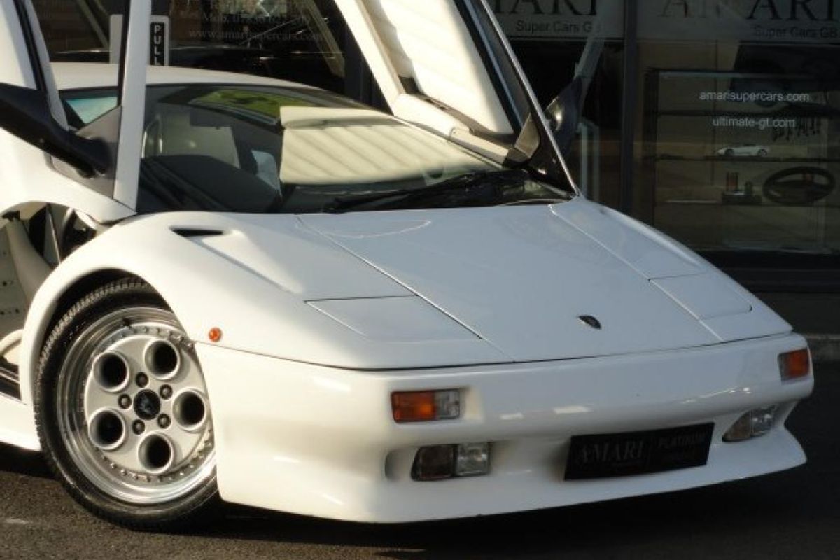 LAMBORGHINI DIABLO