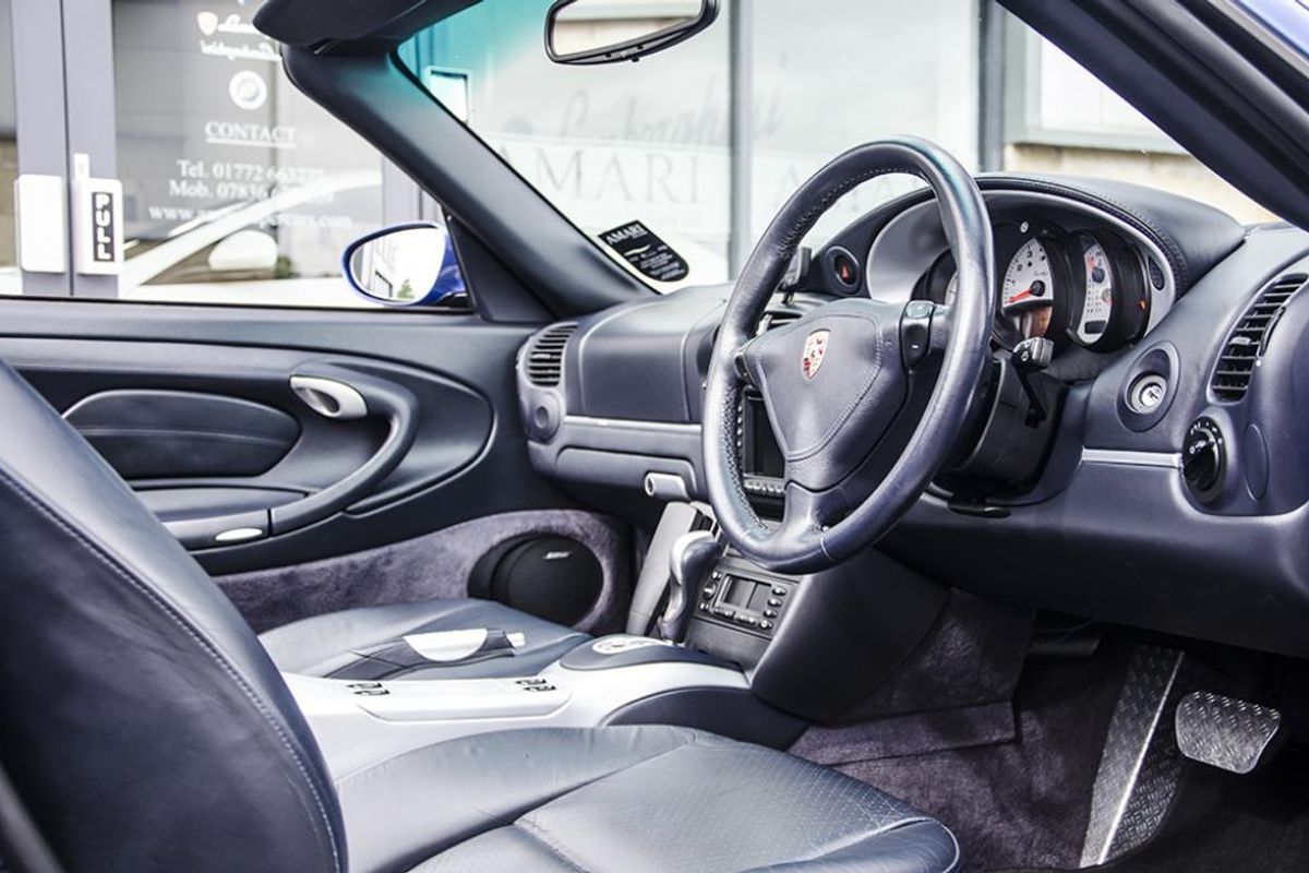 PORSCHE 911 [996] TURBO CABRIOLET 2dr Tiptonic S