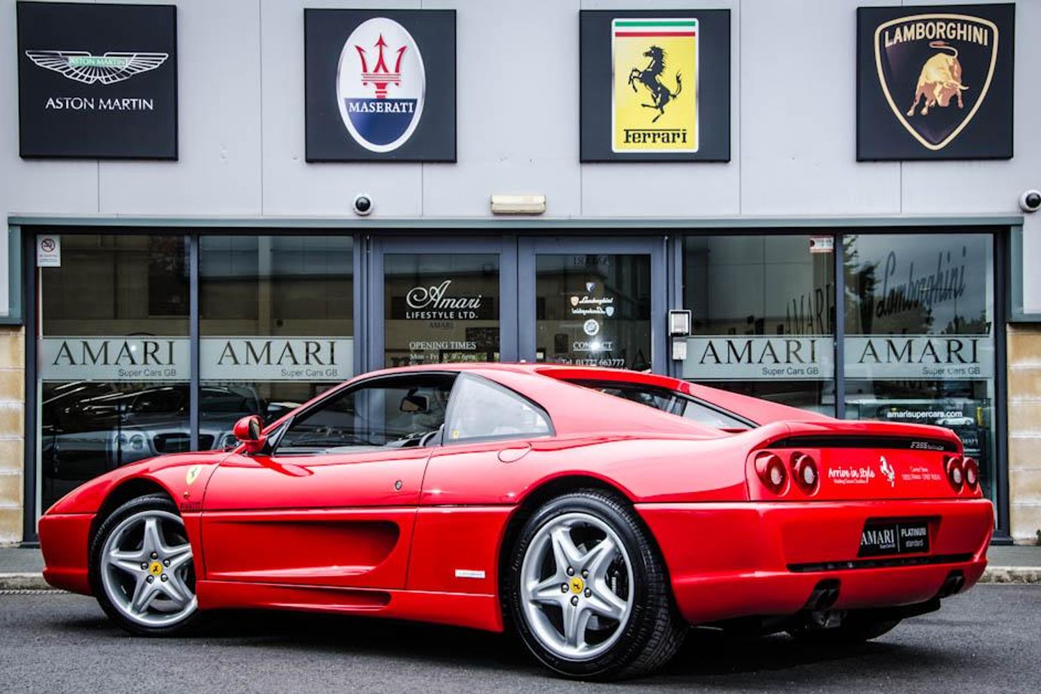 FERRARI F355 COUPE Berlinetta
