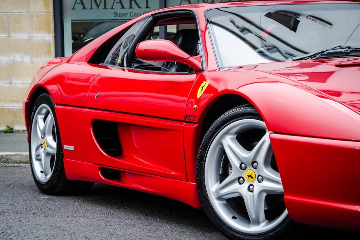 FERRARI F355 COUPE Berlinetta