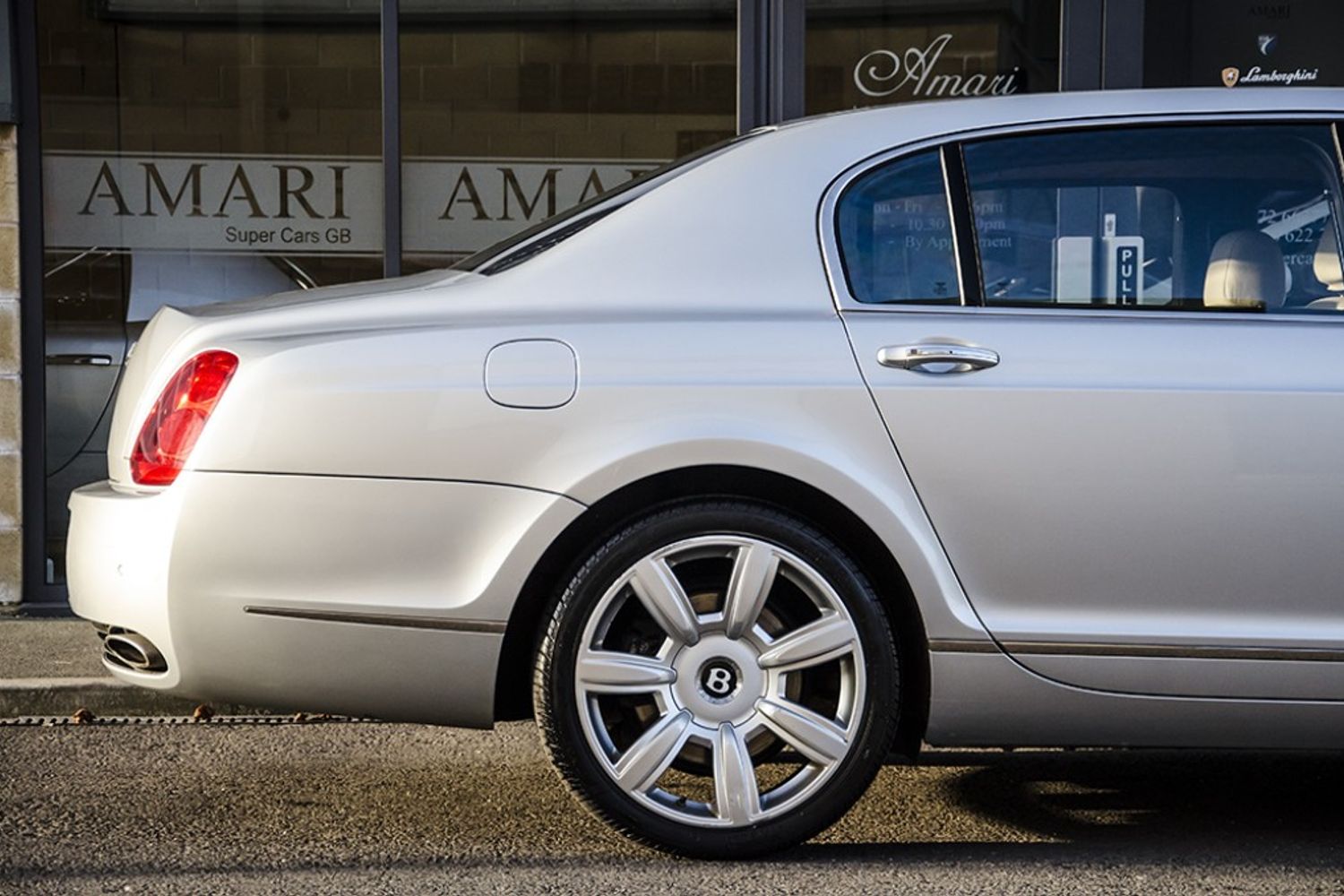 BENTLEY CONTINENTAL FLYING SPUR SALOON 6.0 W12 Auto