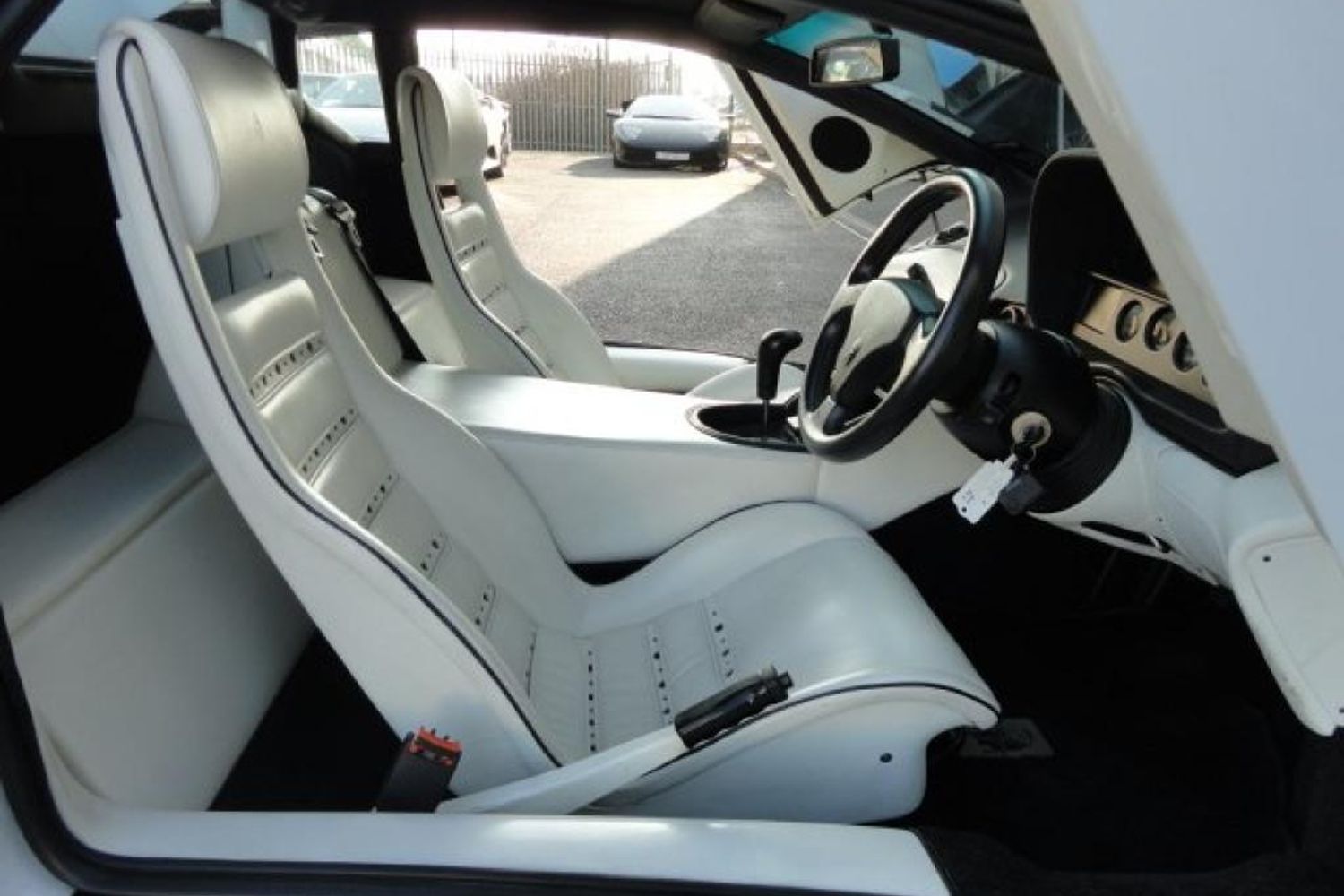 LAMBORGHINI DIABLO