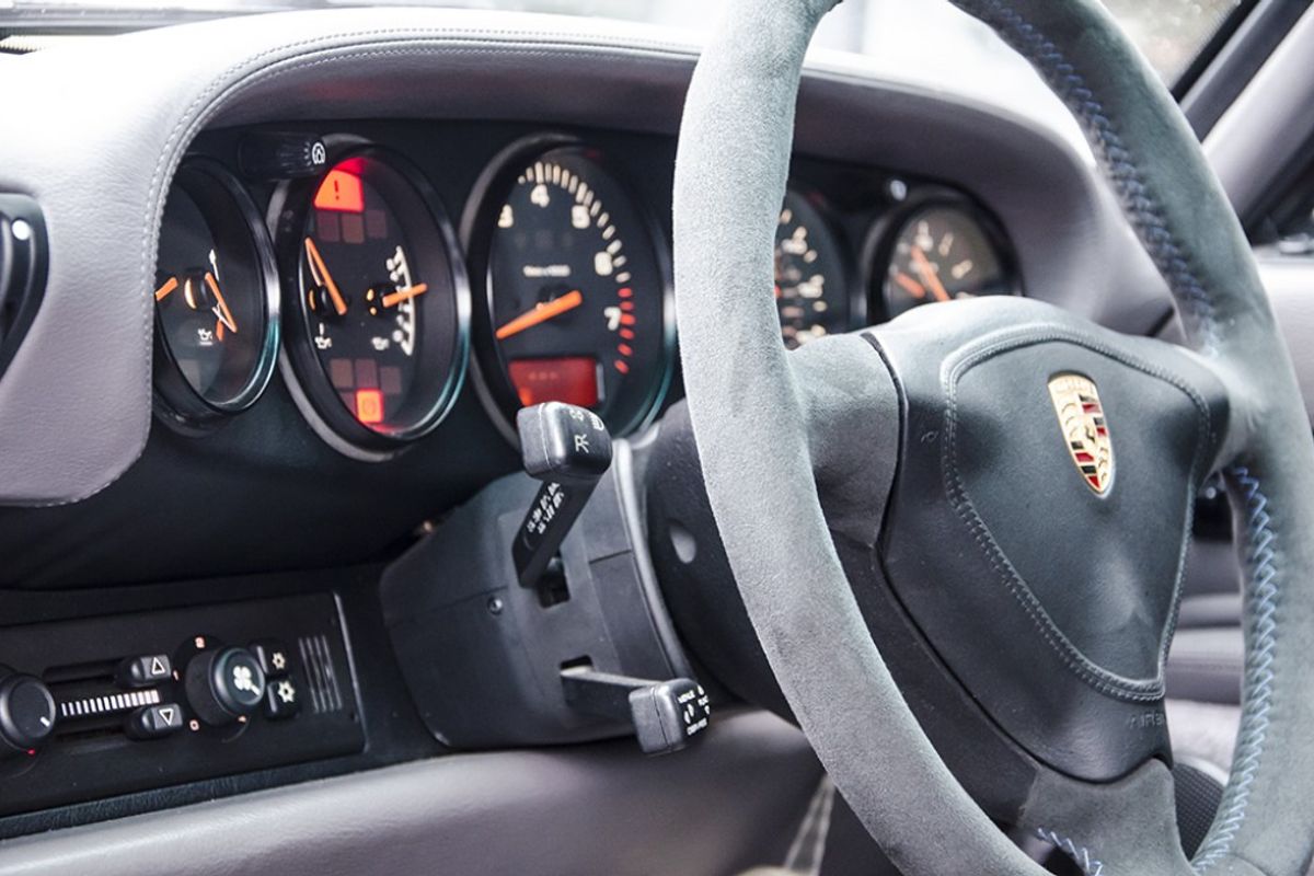 PORSCHE 993 Turbo - Full S Spec