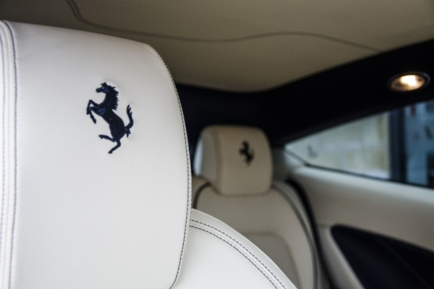 FERRARI FF COUPE 2dr Auto
