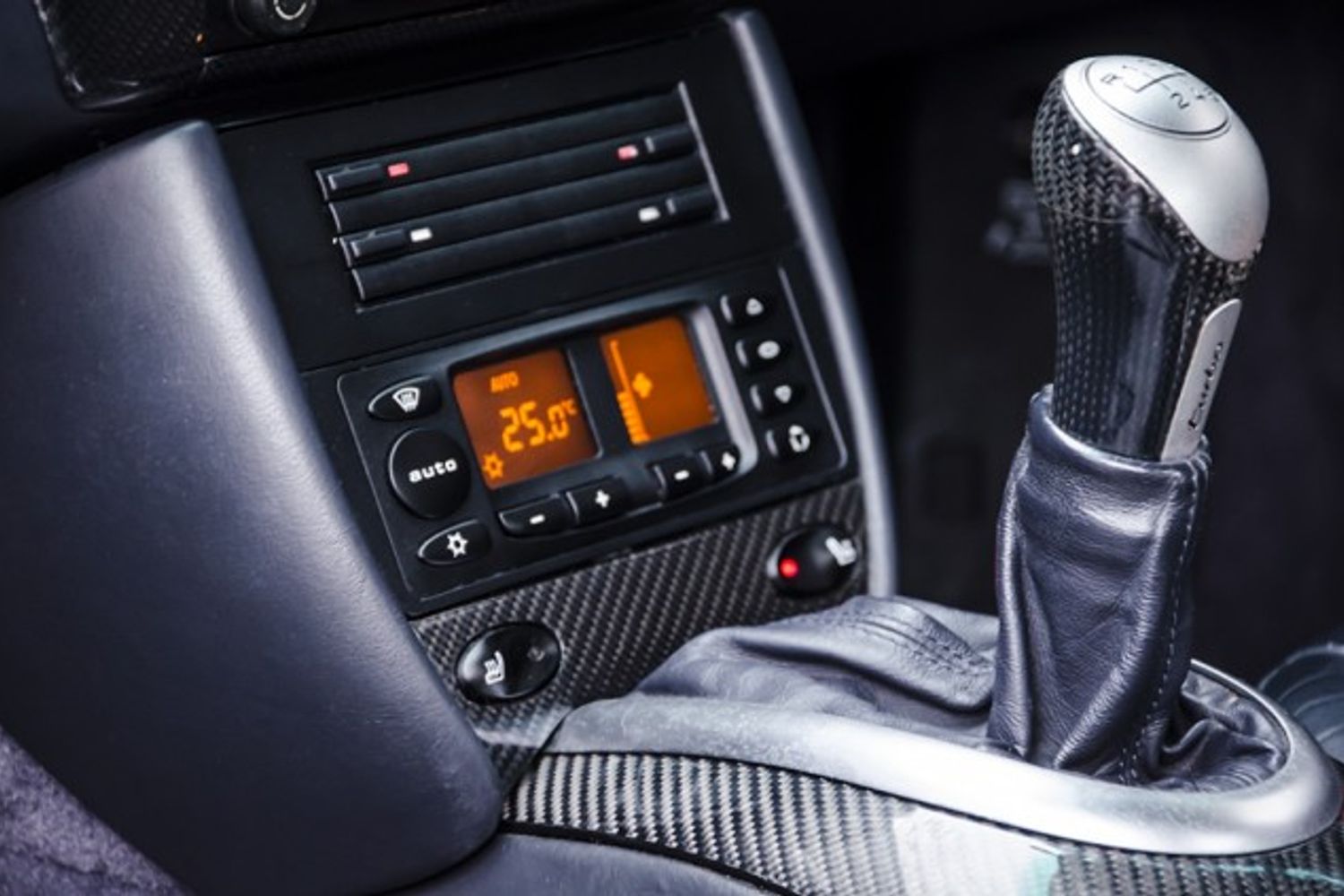 PORSCHE 911 [996] TURBO COUPE 2dr