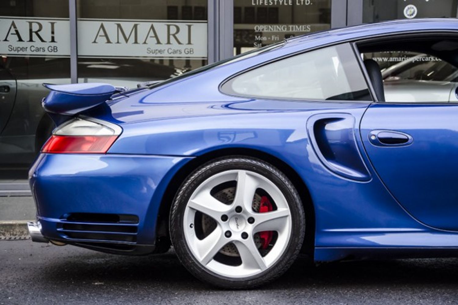 PORSCHE 911 [996] TURBO COUPE 2dr