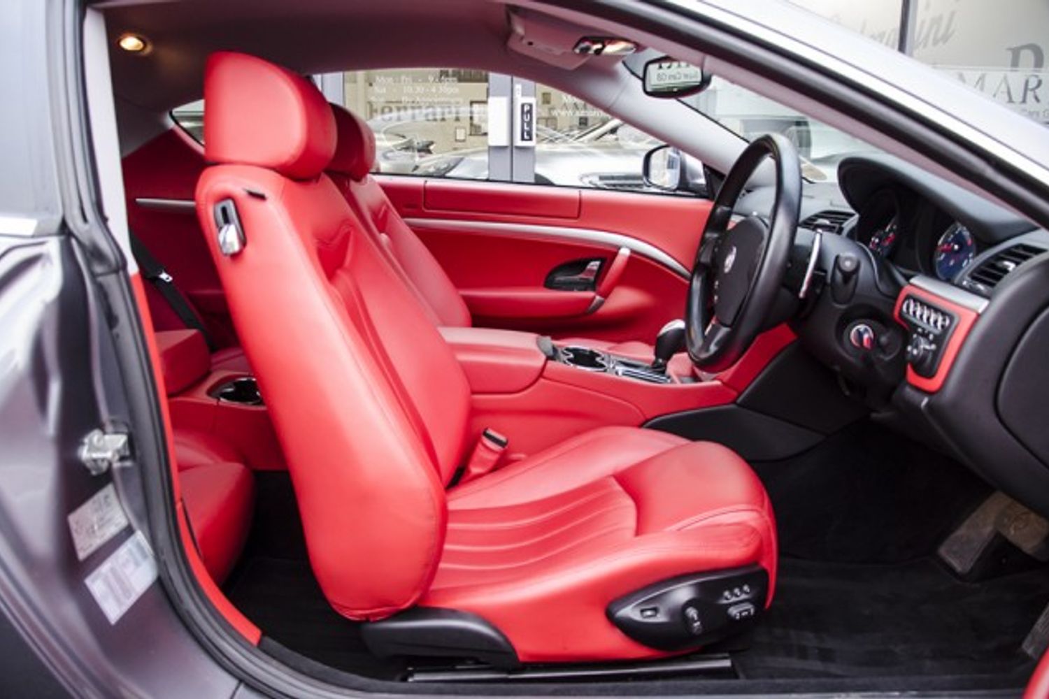 MASERATI GRANTURISMO COUPE V8 Auto