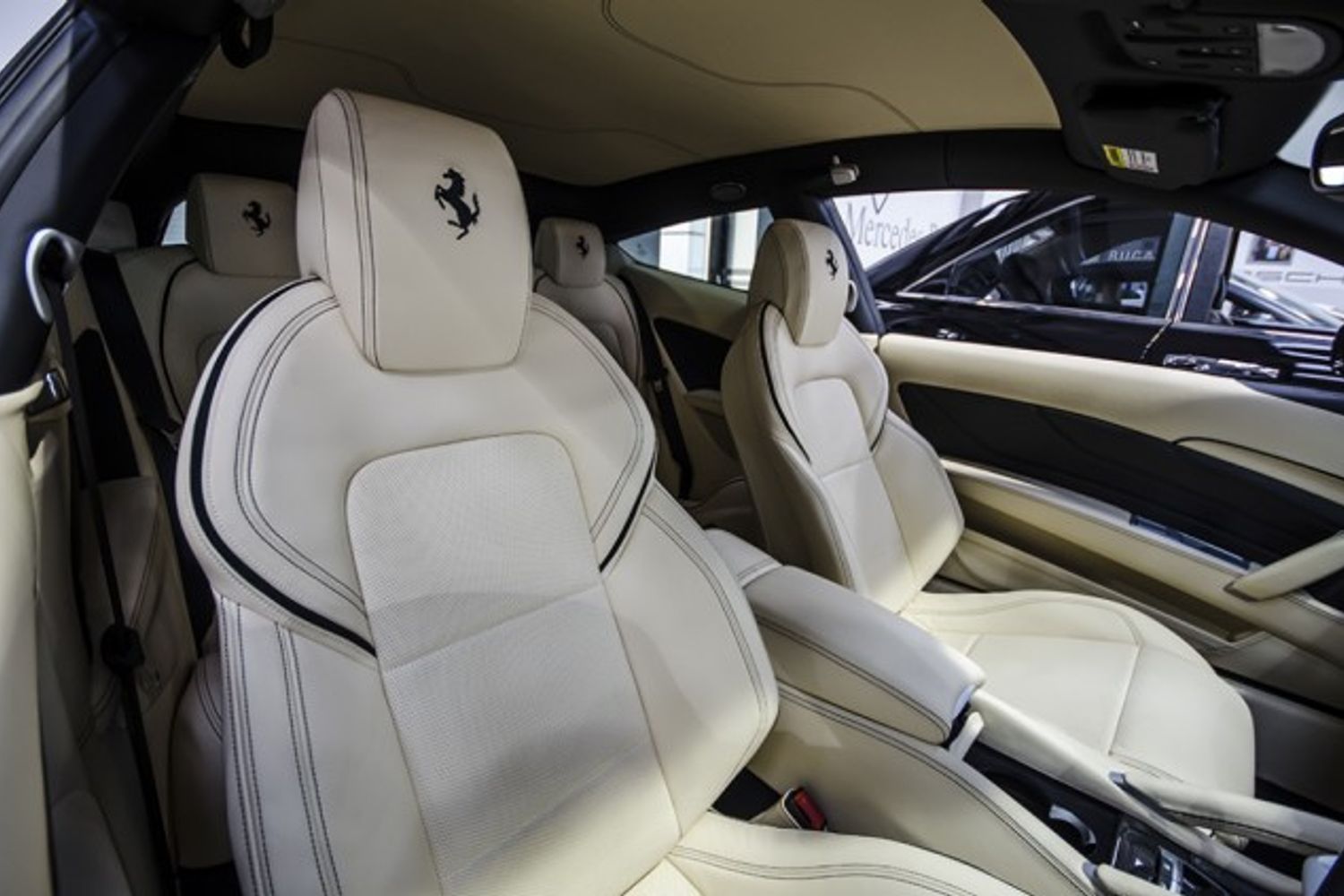 FERRARI FF COUPE 2dr Auto