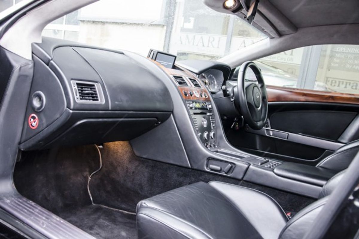 ASTON MARTIN DB9 COUPE V12 Touchtronic Auto