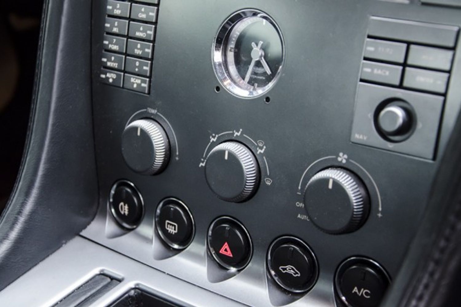 ASTON MARTIN DB9 COUPE V12 Touchtronic Auto