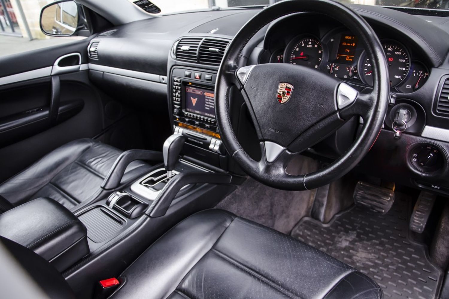 PORSCHE CAYENNE ESTATE 5dr Tiptronic S