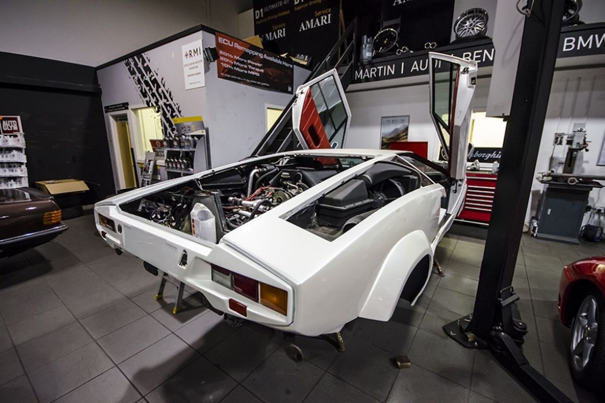 LAMBORGHINI Countach 25th Anniversary