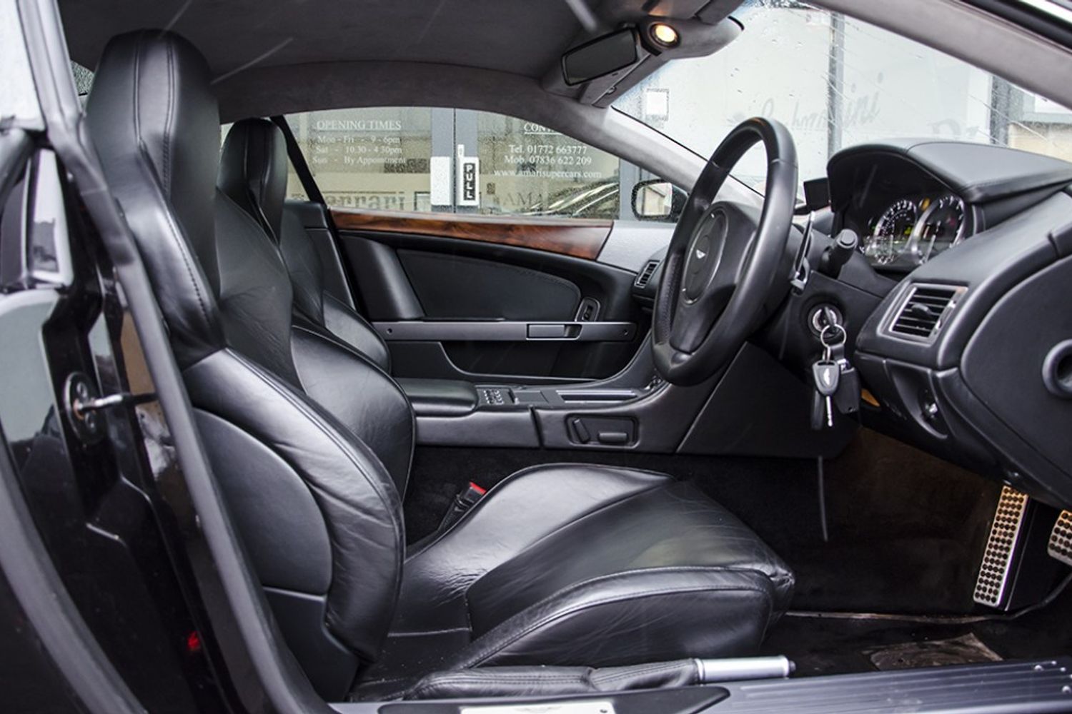 ASTON MARTIN DB9 COUPE V12 Touchtronic Auto