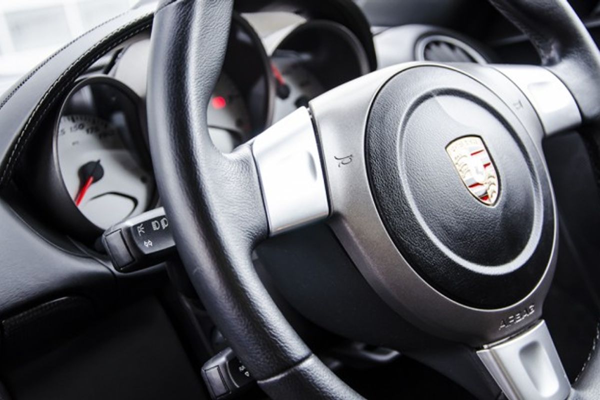 PORSCHE CAYMAN COUPE 3.4 S