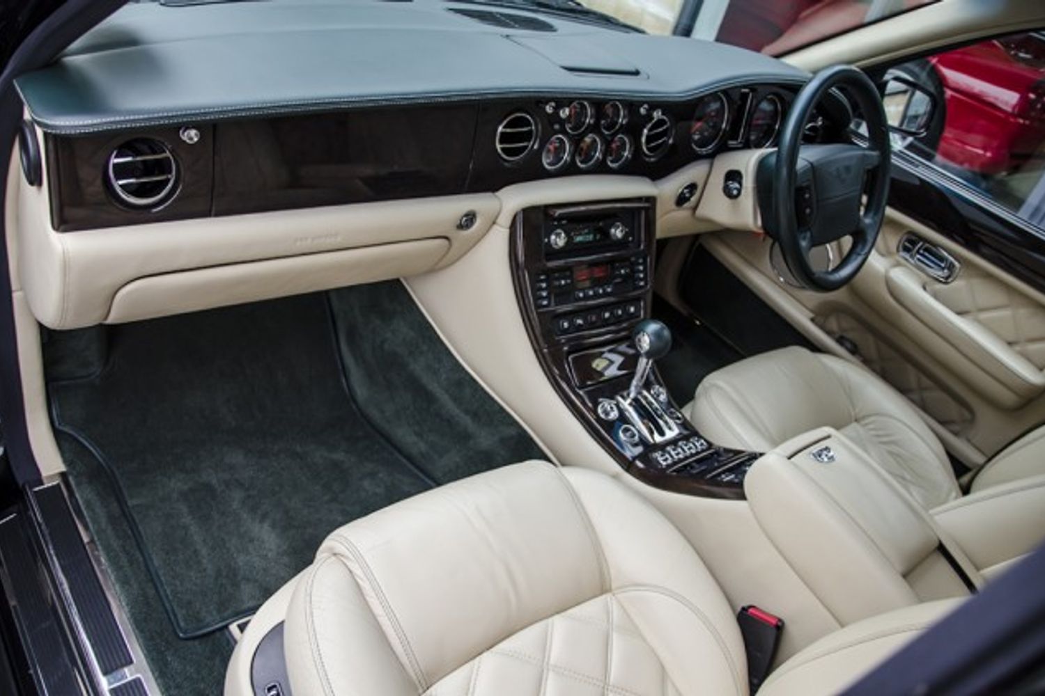 BENTLEY ARNAGE SALOON Arnage T Auto