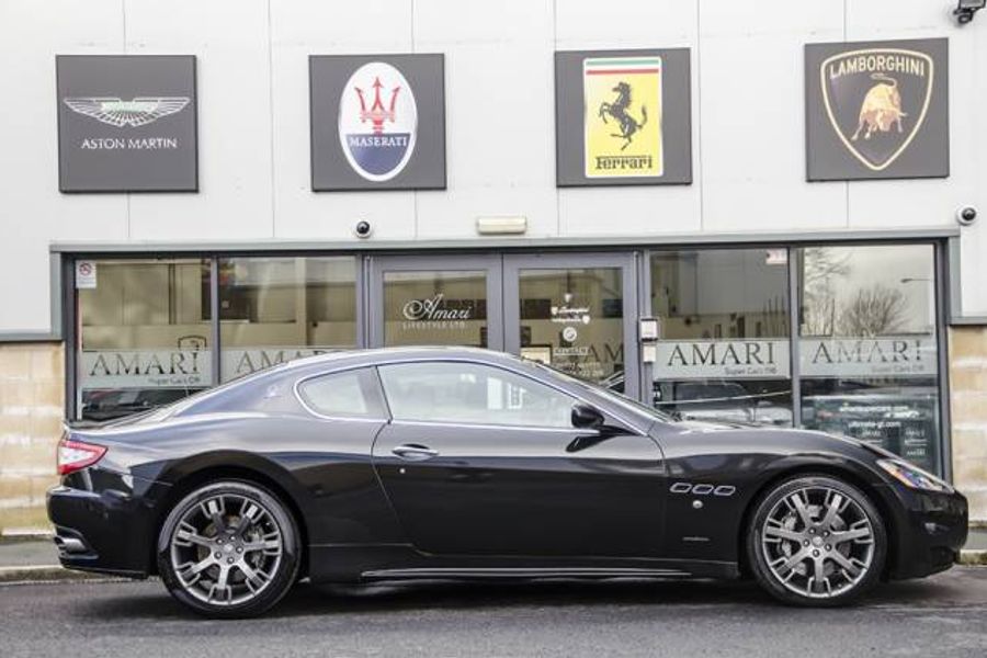 2009 MASERATI GRANTURISMO COUPE