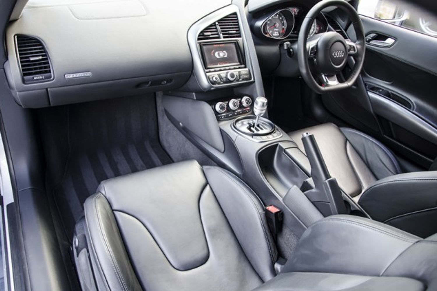 AUDI R8 COUPE 4.2 FSI Quattro