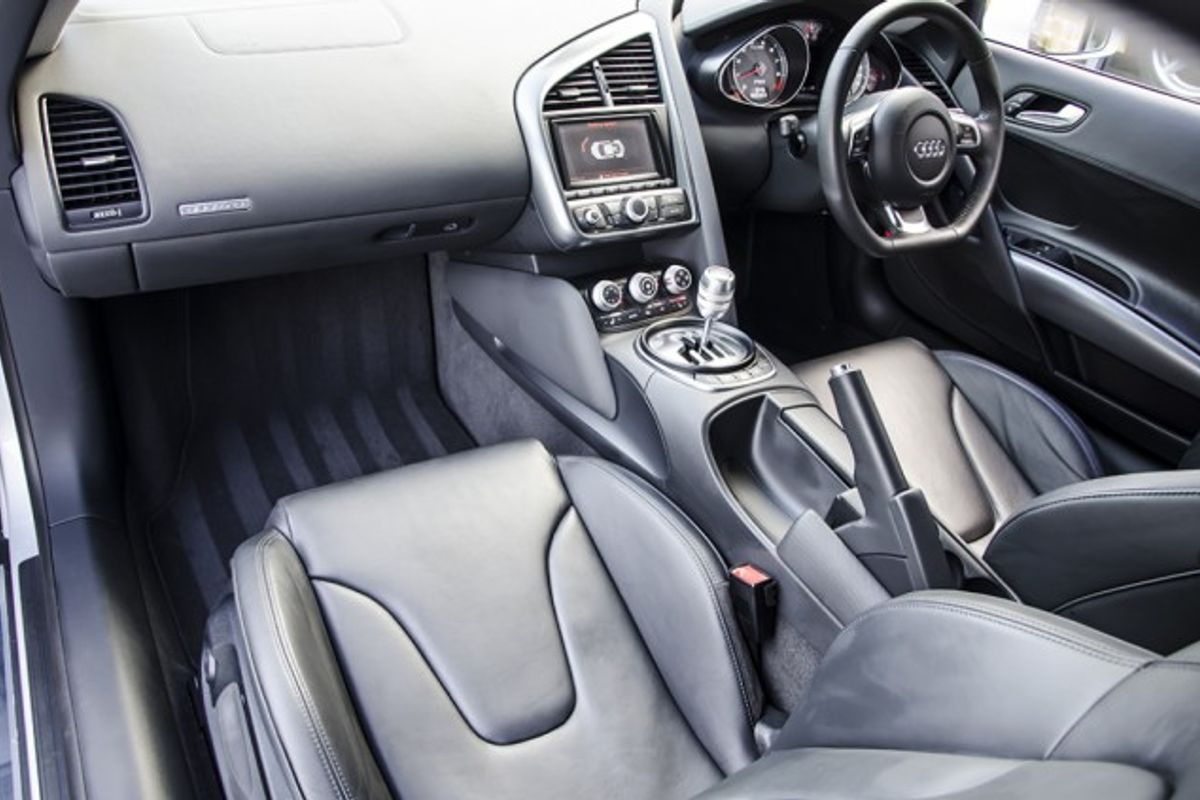 AUDI R8 COUPE 4.2 FSI Quattro