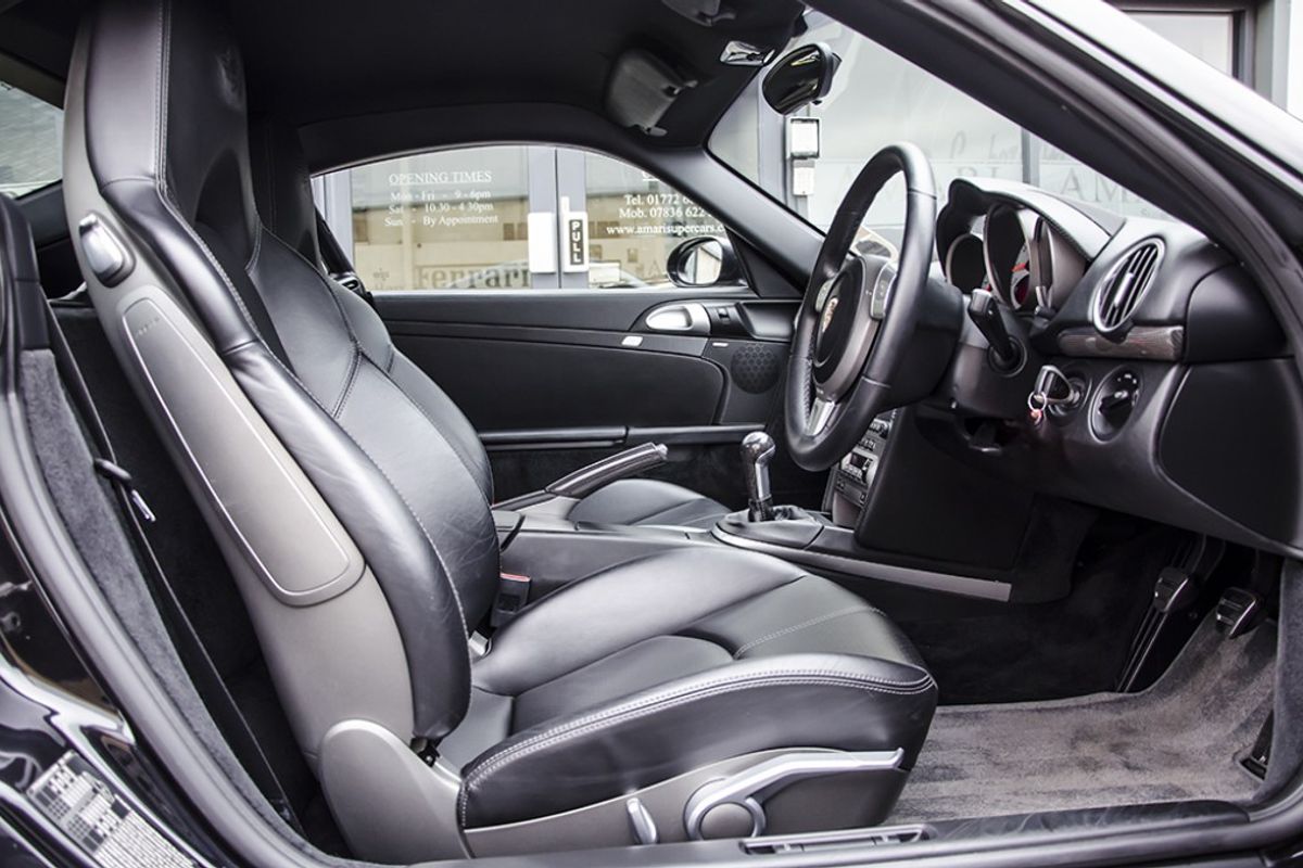 PORSCHE CAYMAN COUPE 3.4 S