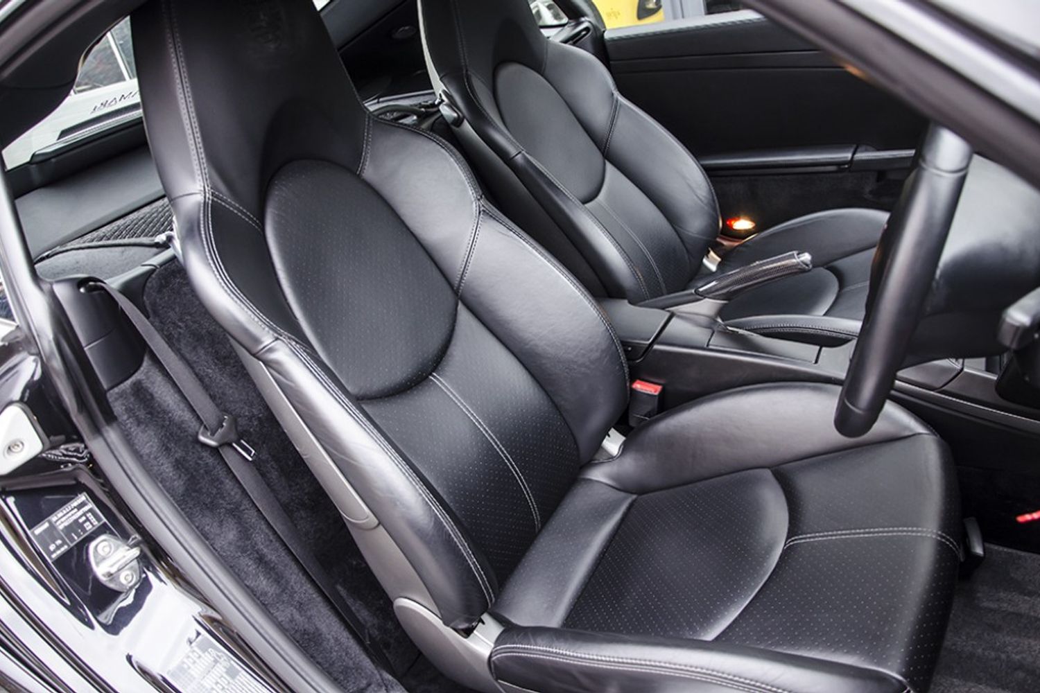 PORSCHE CAYMAN COUPE 3.4 S